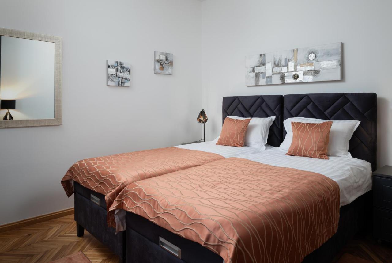 Villa Jalan 브르시 외부 사진