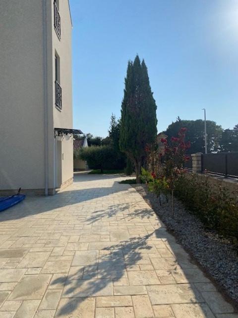 Villa Jalan 브르시 외부 사진